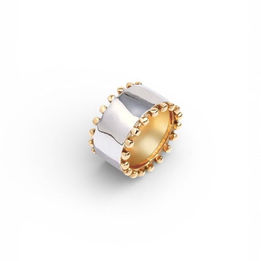 Orbit Ring
